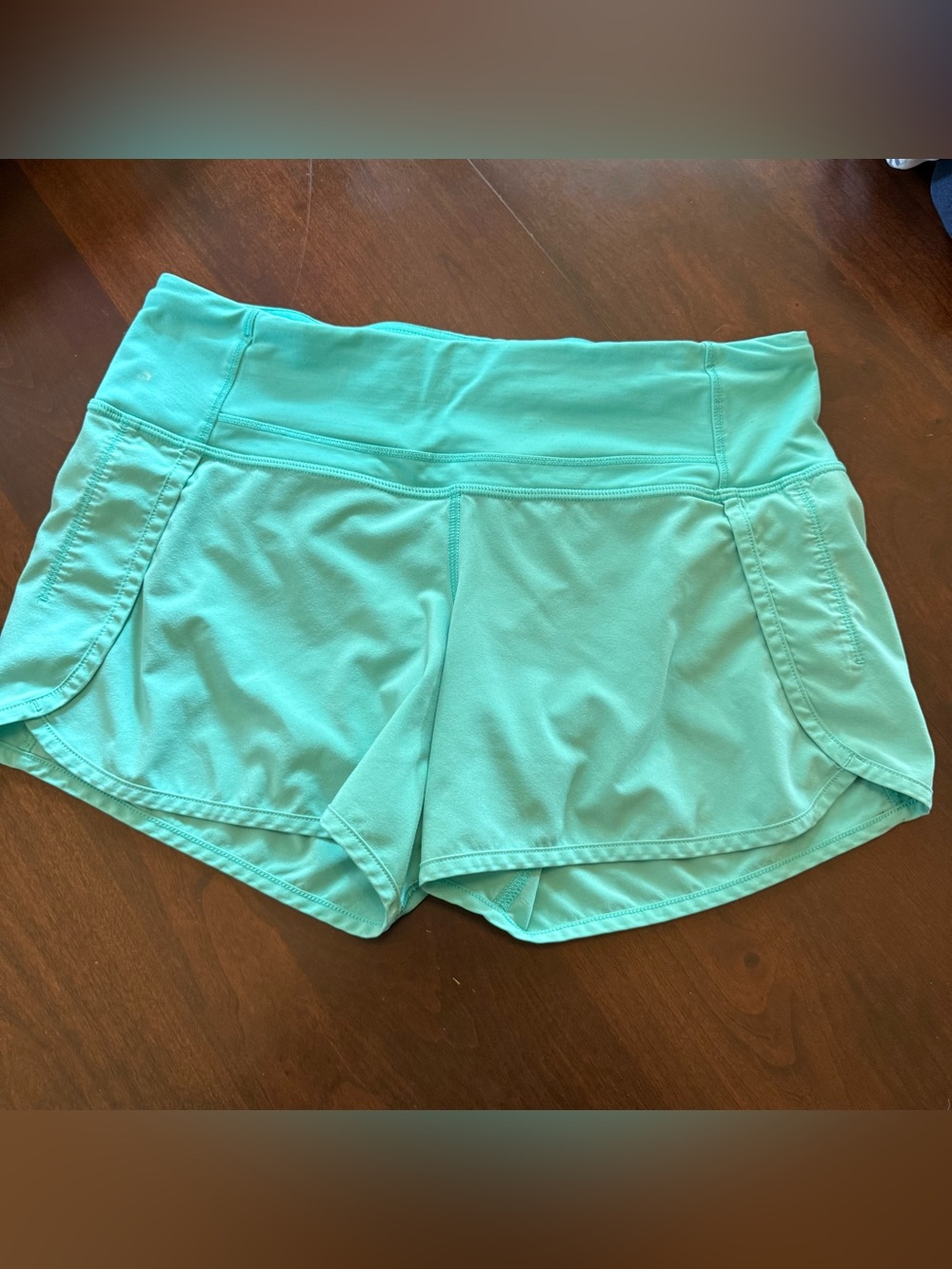 Lululemon run 4” shorts - turquoise size 4
